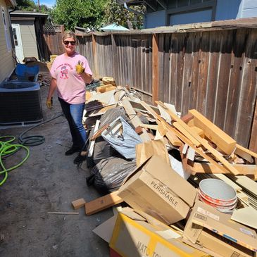 Junk Removal 911 - Junk Removal, Junk Pick Up, Junk Hauling